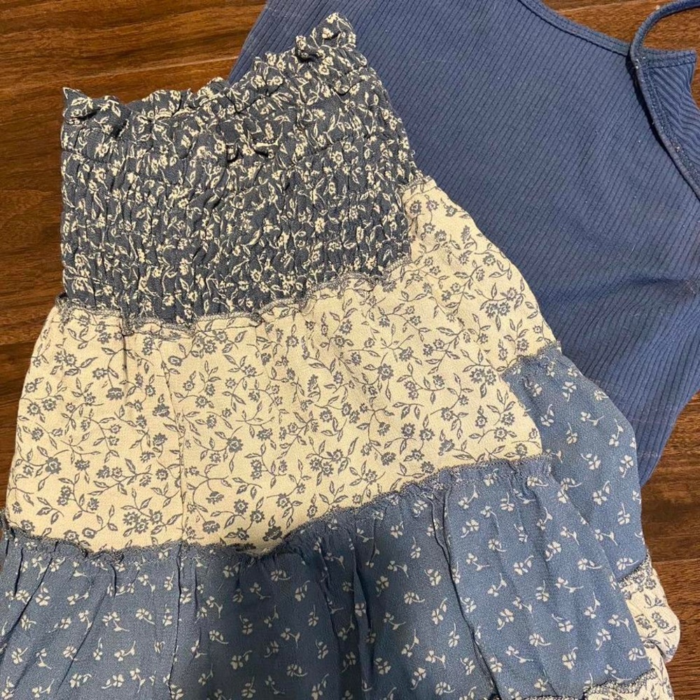 Bundle/set of flowy patterned flower skirt and tank!